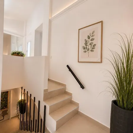Bella Vista - 4 Bedrooms, Private Pool, Ocean View Willa